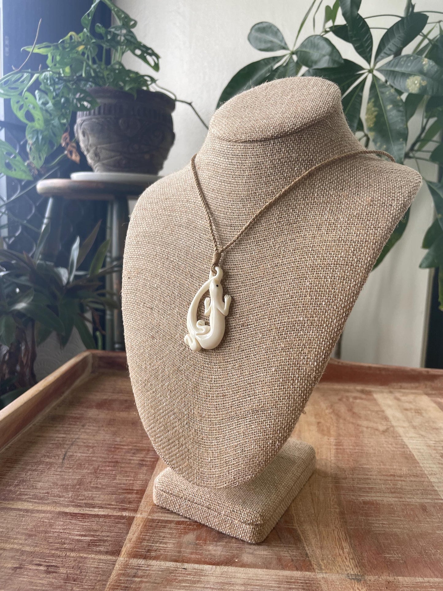 Traditional Lizard (Luck & Fortune) Solid Hand Carved Buffalo Bone Polynesian Adjustable Necklace