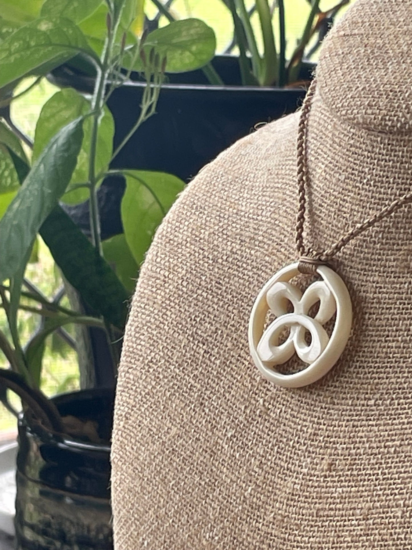 Hand Carved Buffalo Bone Polynesian Necklace – Adjustable Clover Pendant