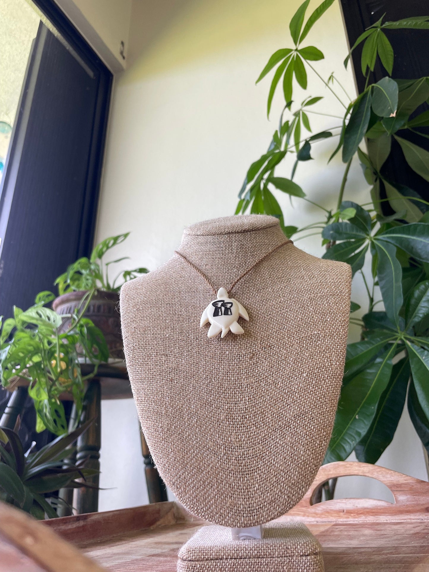 Hand Carved Bone Sea Turtle Necklace – Latte Stone, CHamoru Pride