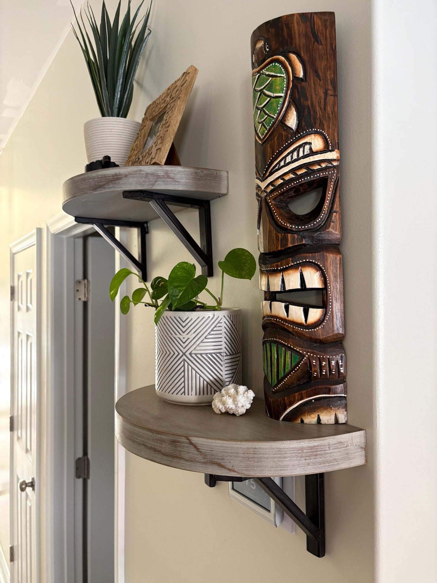 Sea Turtle Hawaiian Tiki Handcarved and Handpainted Light Weight Teakwood