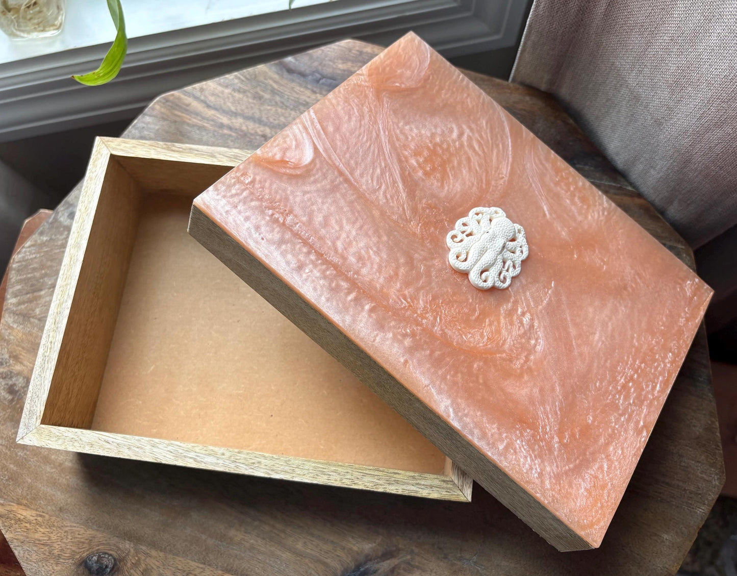 Hand-Crafted Polynesian & Micronesian Wooden and Faux Shell Inlay Box with Bone Octopus Decor
