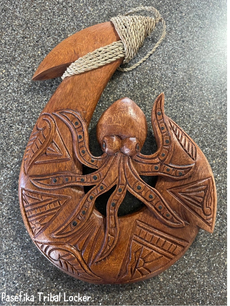 Hand-Carved Wood Makau – Polynesian Octopus Tribal Decor