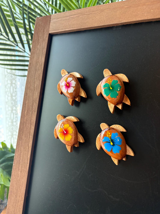 Hand Carved Wood Honu Magnet - Hand Painted Hibiscus, Hawaii Decor