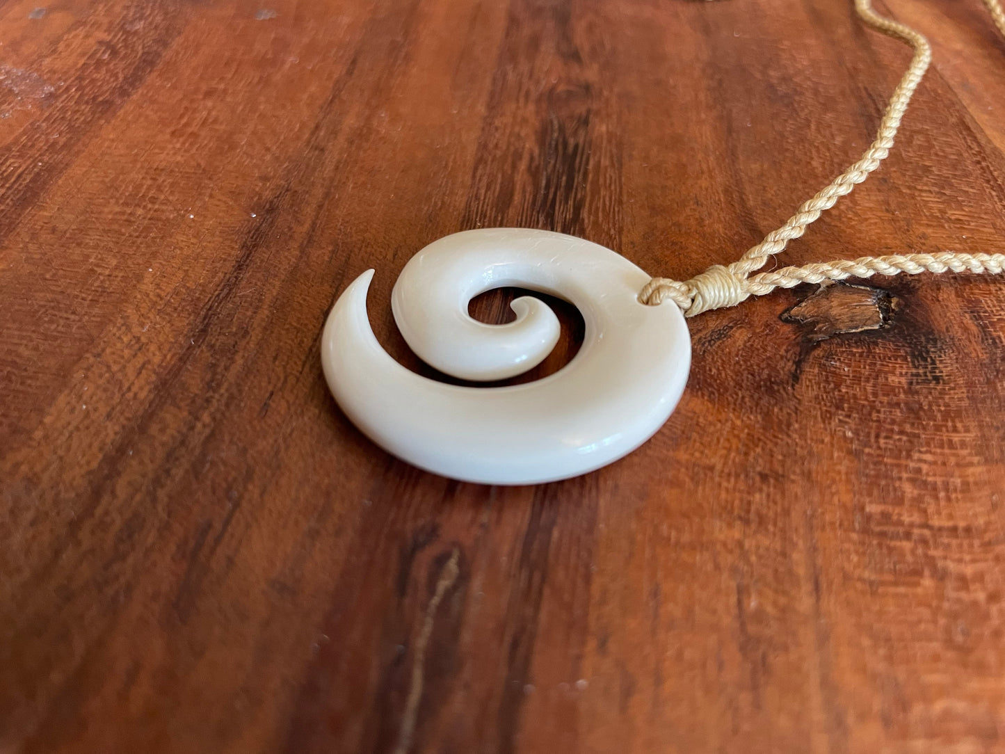 Hand Carved Buffalo Bone Koru Necklace – Māori New Zealand Fern Pendant
