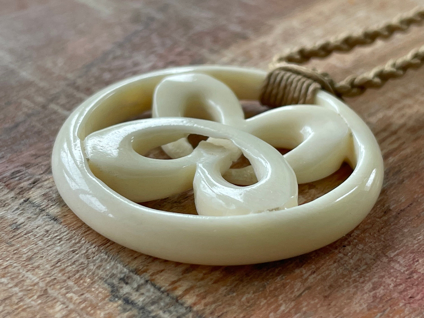 Hand Carved Buffalo Bone Polynesian Necklace – Adjustable Clover Pendant