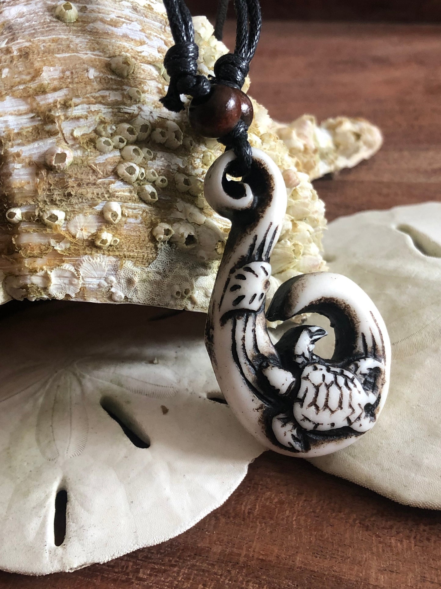 Polynesian Sea Turtle Fish Hook Necklace – Adjustable Cord