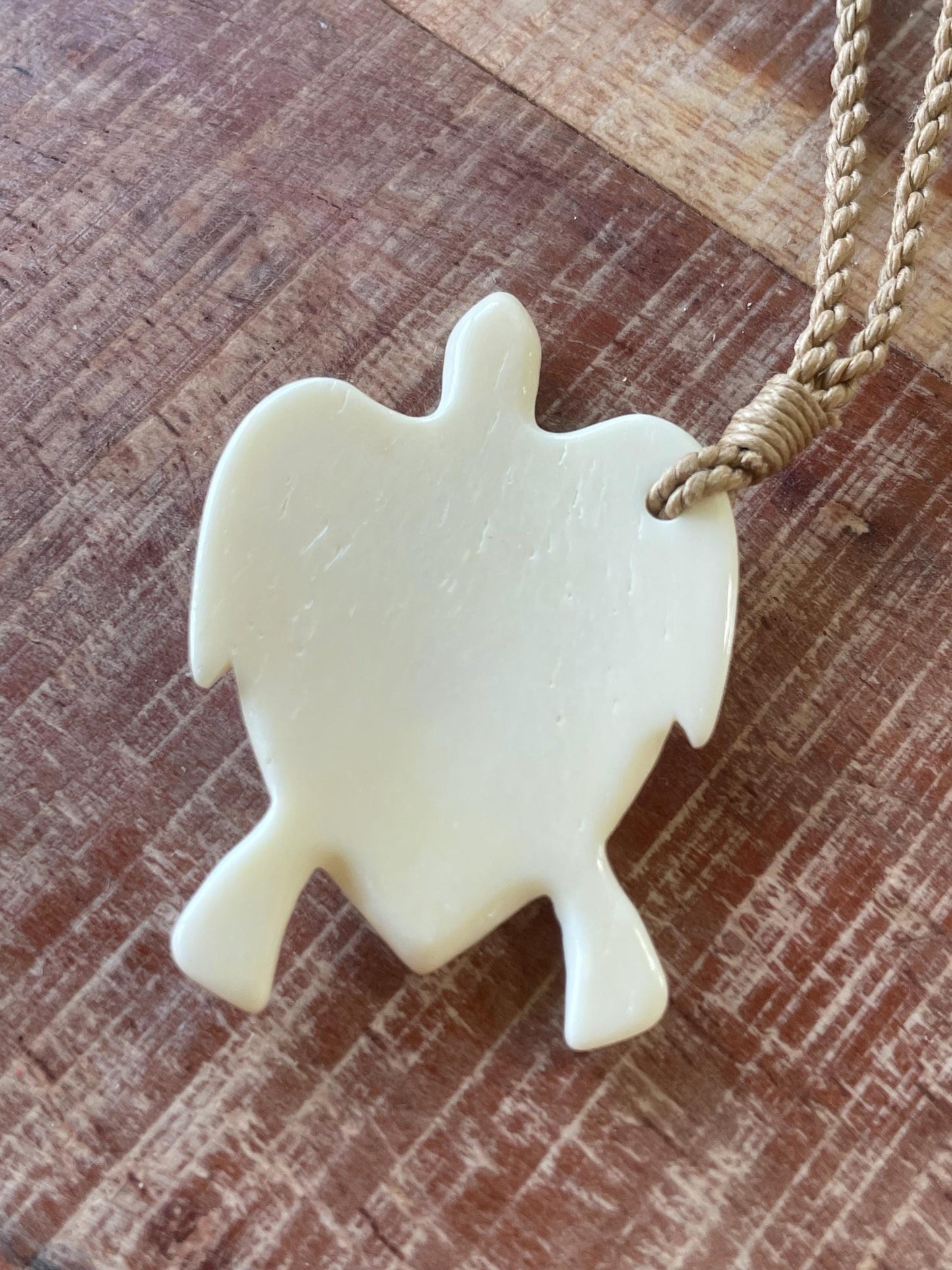 Hand Carved Buffalo Bone Sea Turtle Pendant – Adjustable Necklace