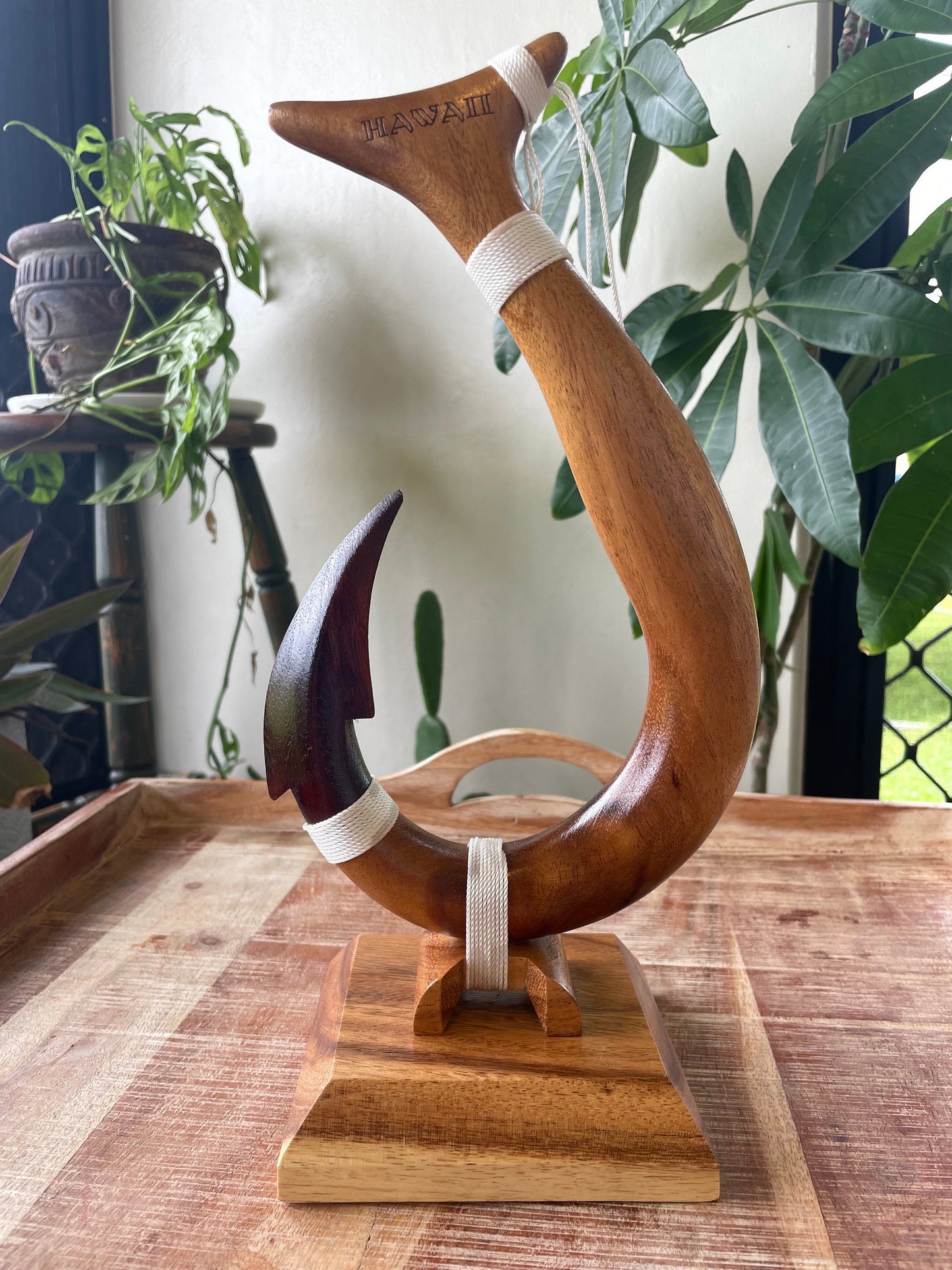 Handmade Albesia Wood Fish Hook – Hawaiian Makau Decor (12 inch)