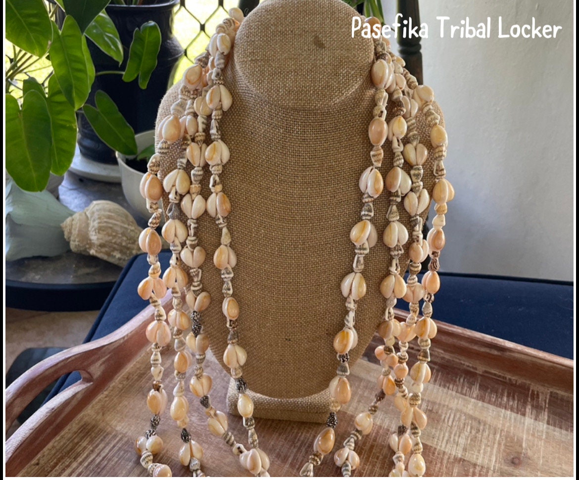 Cowrie Shell Lei Necklace Set – Traditional Hawaiian Jewelry