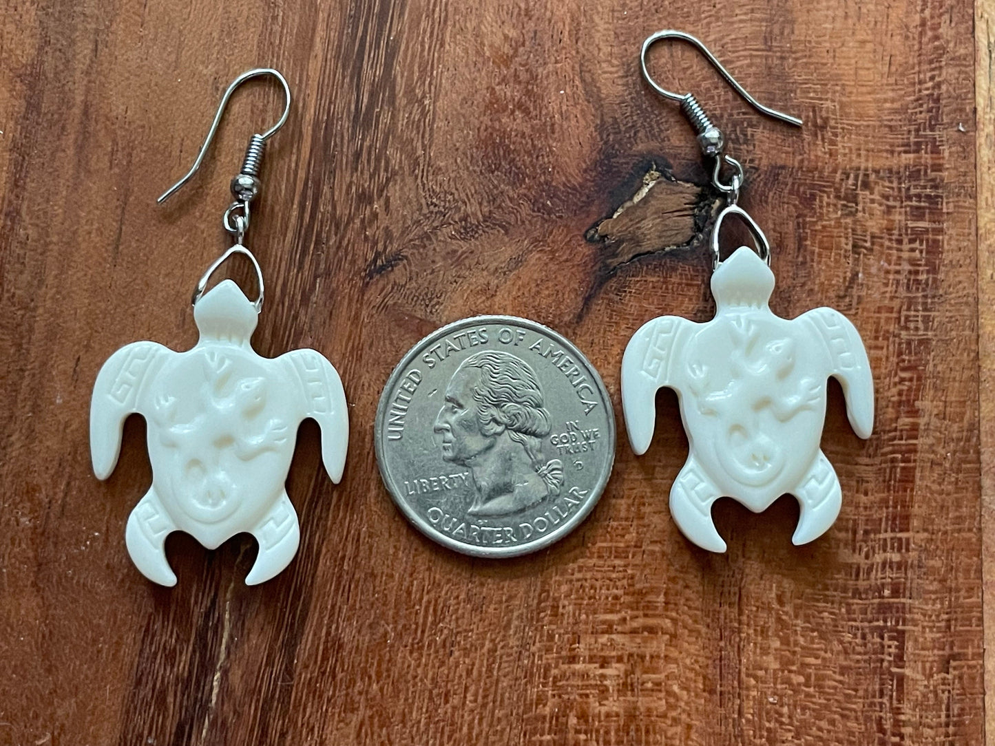 Bone Sea Turtle Dangle Earrings - Polynesian Pili Engraved Honu
