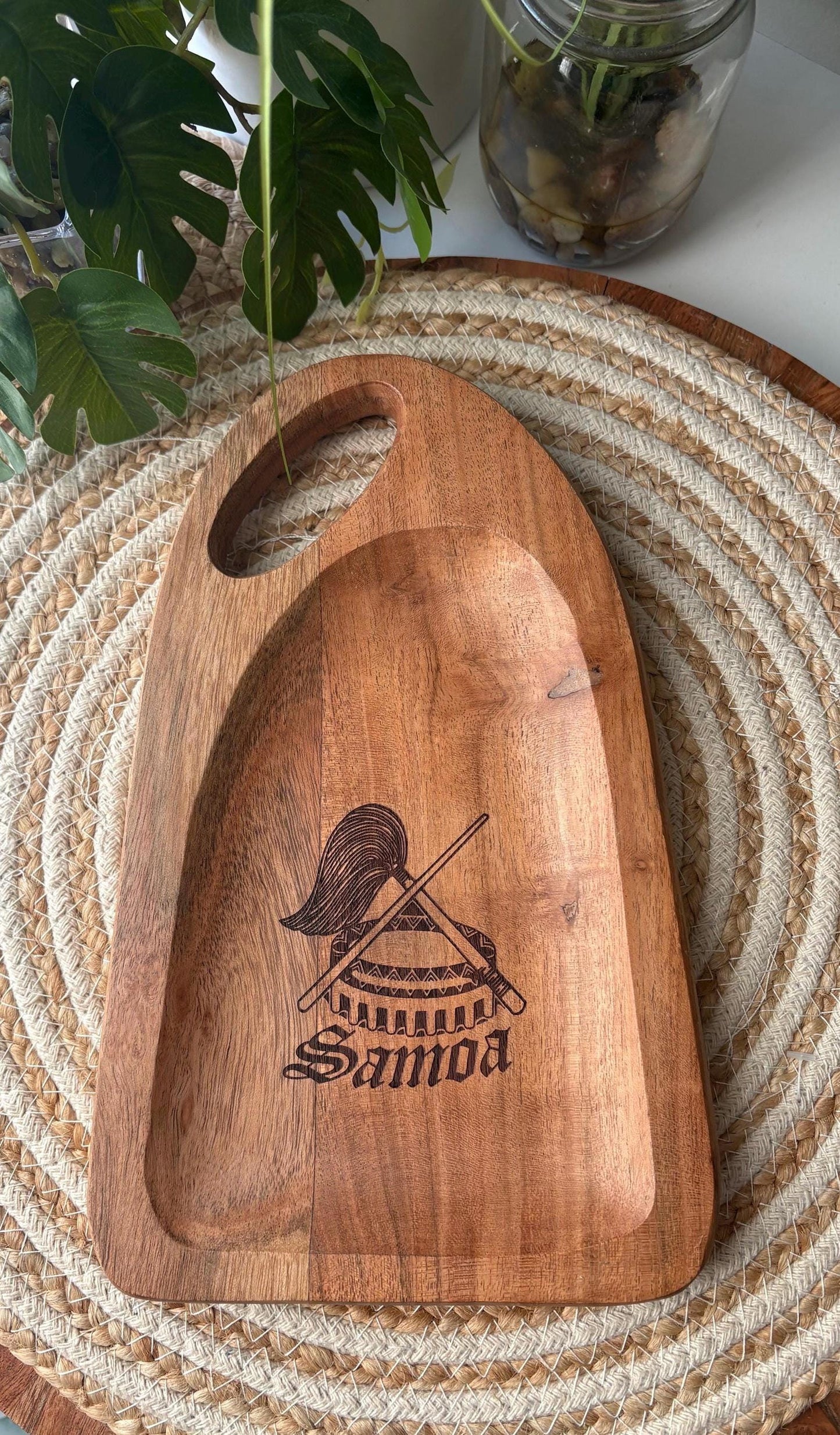 Engraved Solid Teak Wood Tray with the Seal of Samoa - Personalized Gift