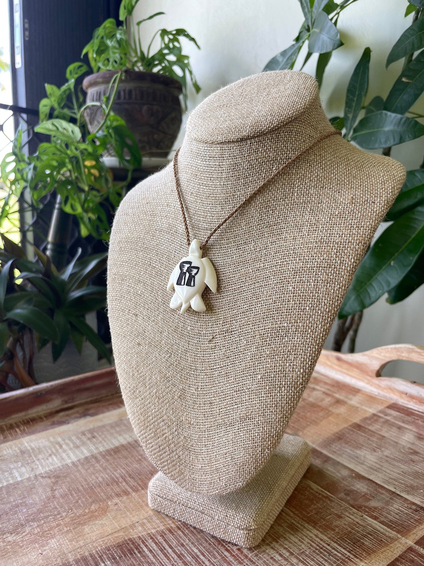 Hand Carved Bone Sea Turtle Necklace – Latte Stone, CHamoru Pride