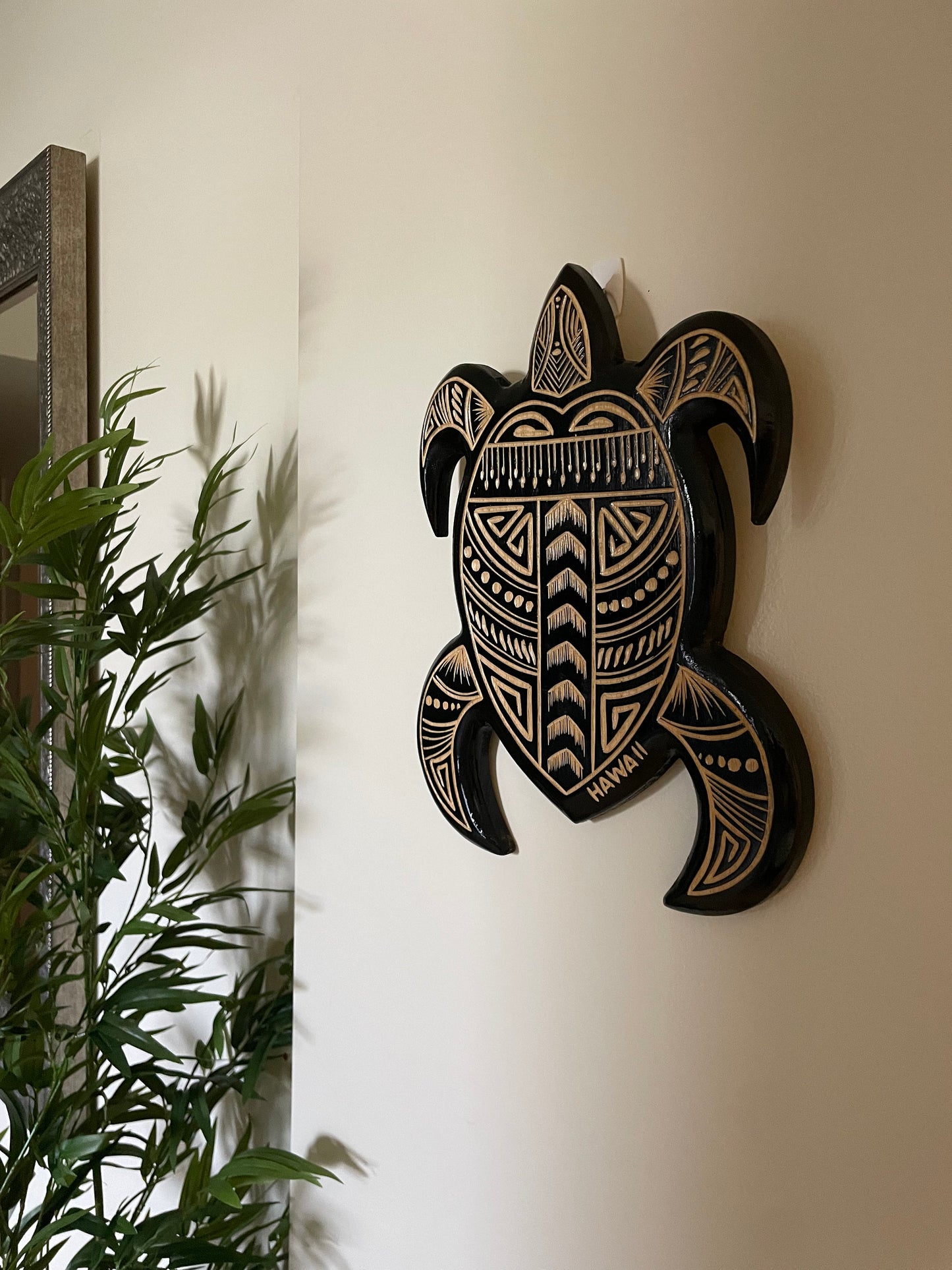 Hand Carved Wood Sea Turtle Wall Art – Polynesian Honu Decor