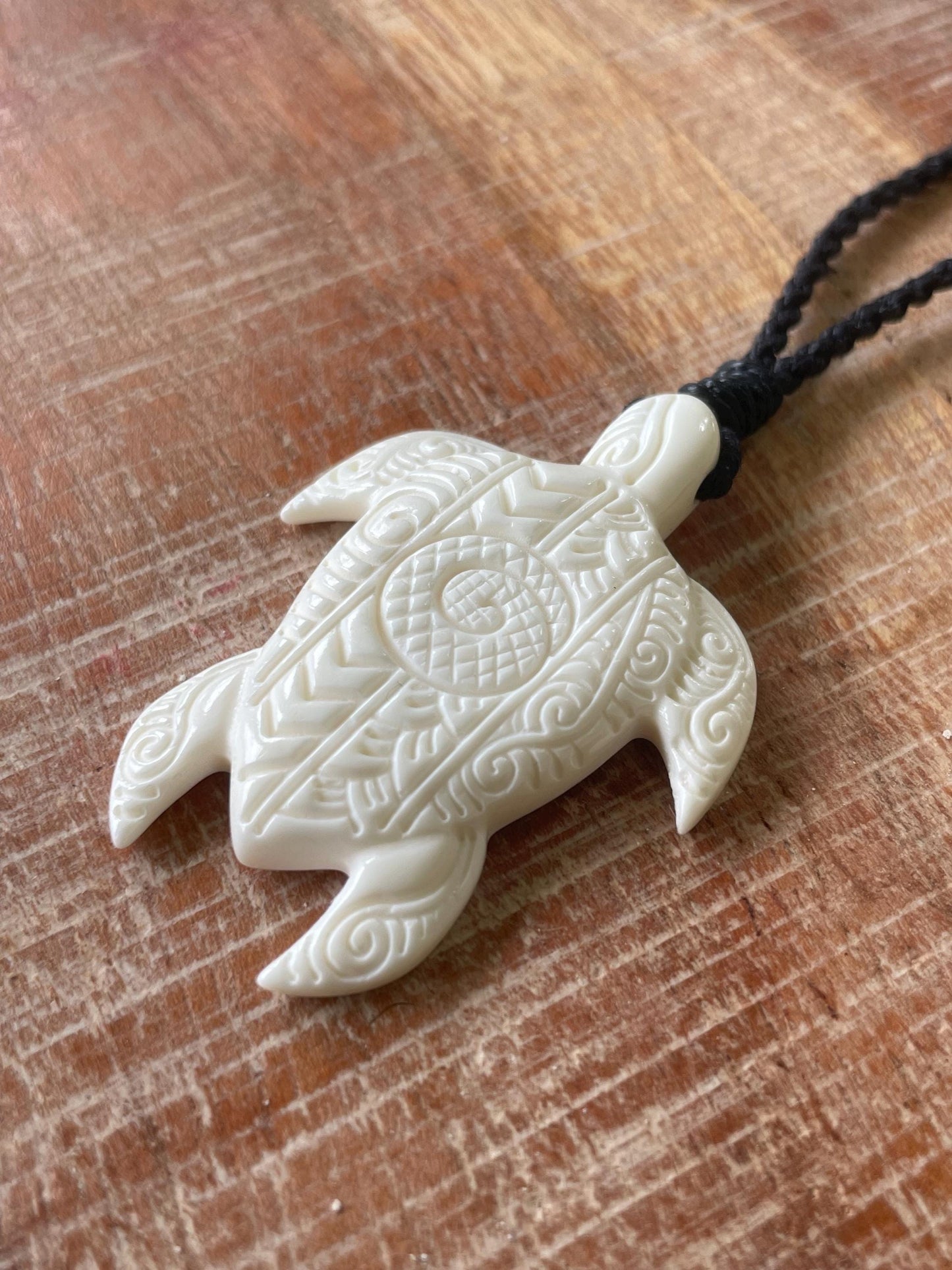 Hand Carved Buffalo Bone Sea Turtle Pendant – Polynesian Honu Necklace