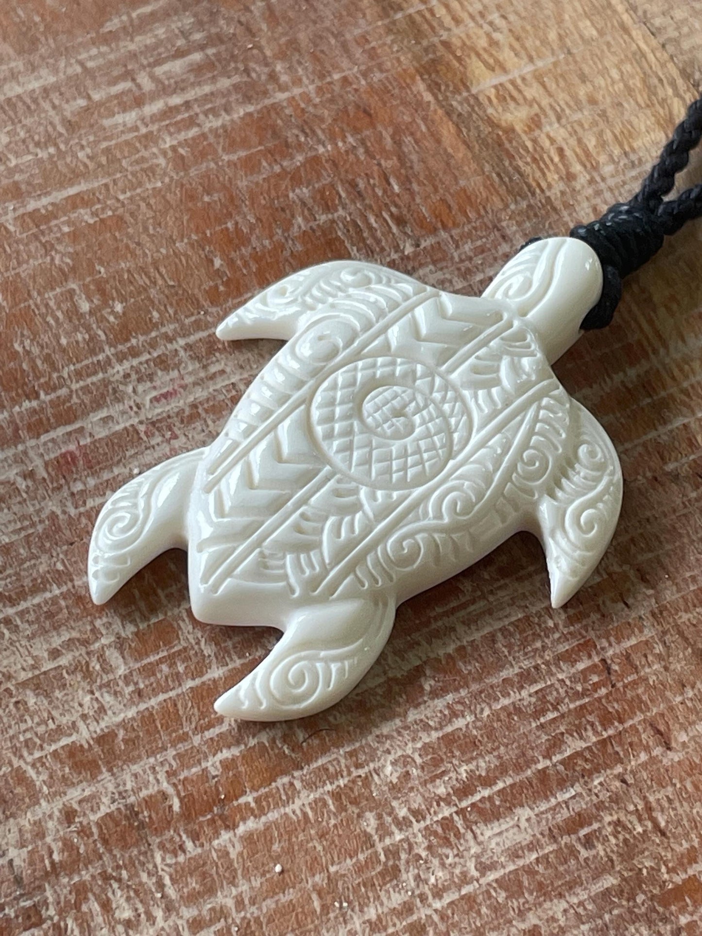 Hand Carved Buffalo Bone Sea Turtle Pendant – Polynesian Honu Necklace