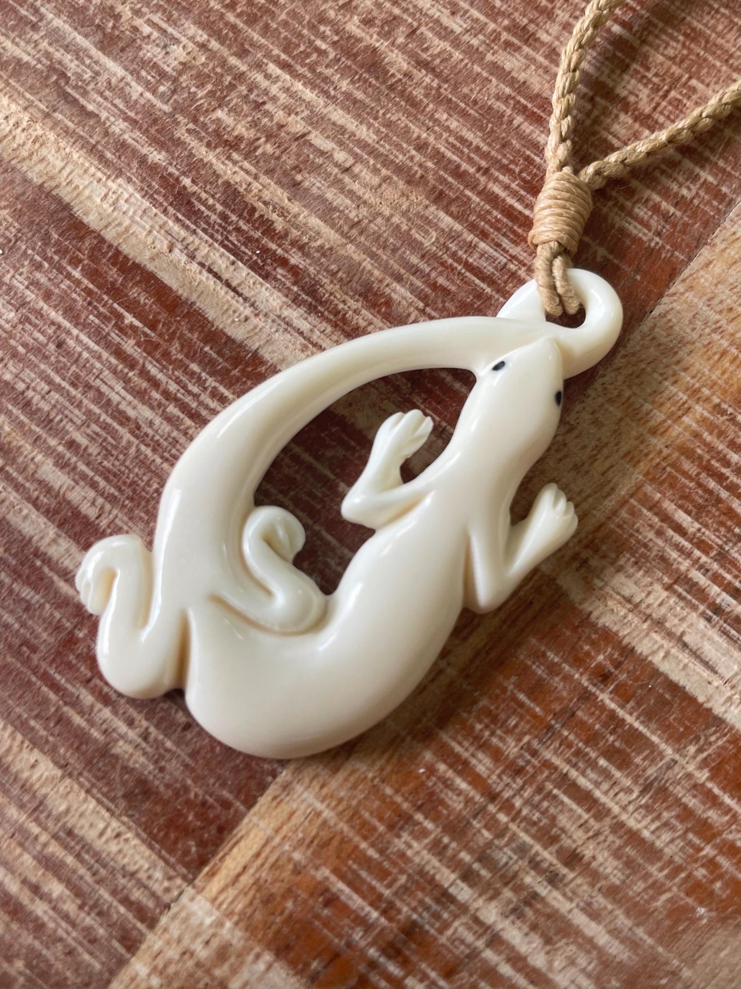 Traditional Lizard (Luck & Fortune) Solid Hand Carved Buffalo Bone Polynesian Adjustable Necklace