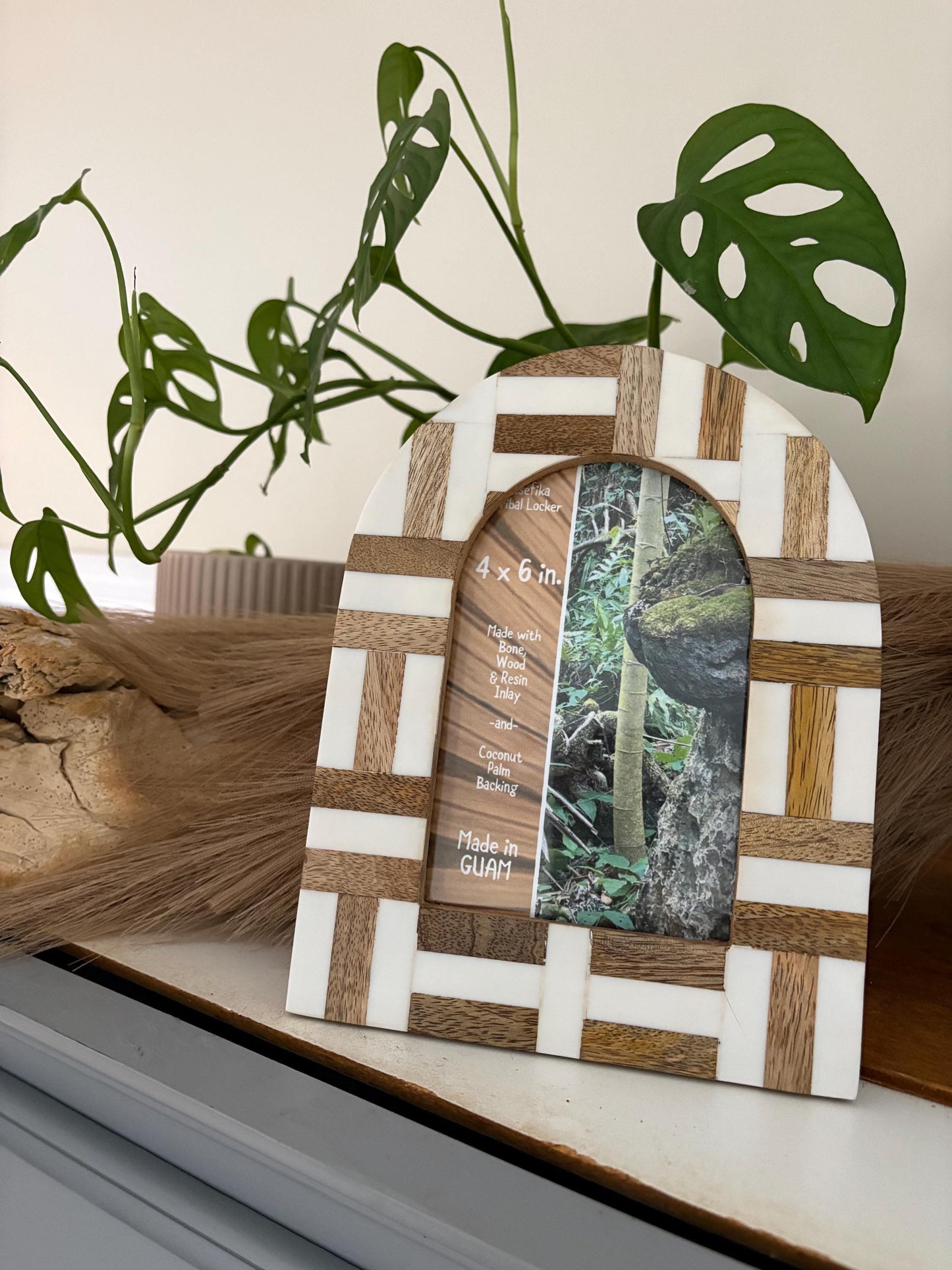 Polynesian Bone & Wood Inlay 4x6 Picture Frame