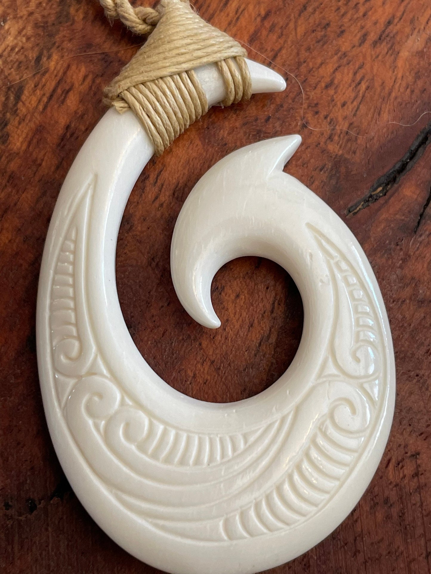 Hand Carved Buffalo Bone Fish Hook Necklace – Polynesian Koru Hei Makau