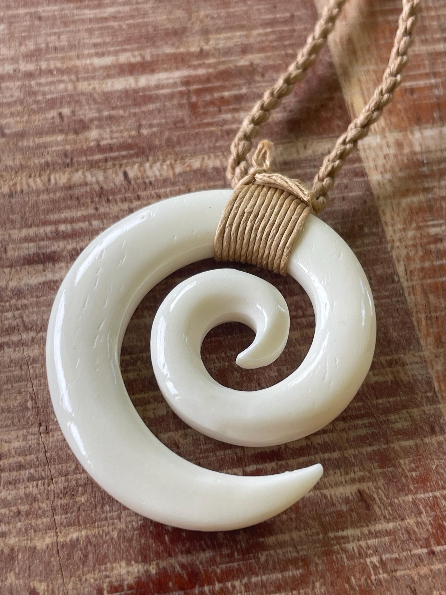 Hand Carved Buffalo Bone Koru Necklace – Maori Fern Pendant