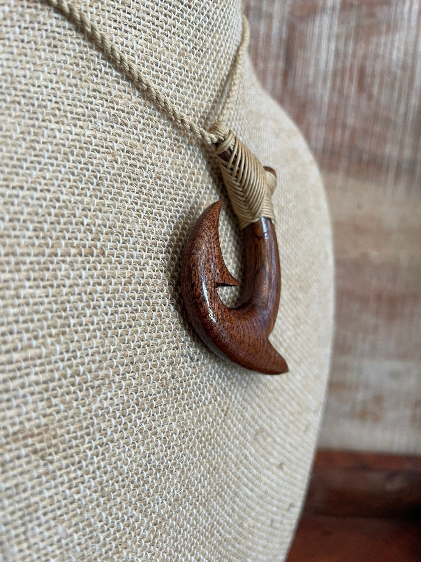 Hand Carved Koa Wood Makau Pendant – Hawaiian Fish Hook Necklace