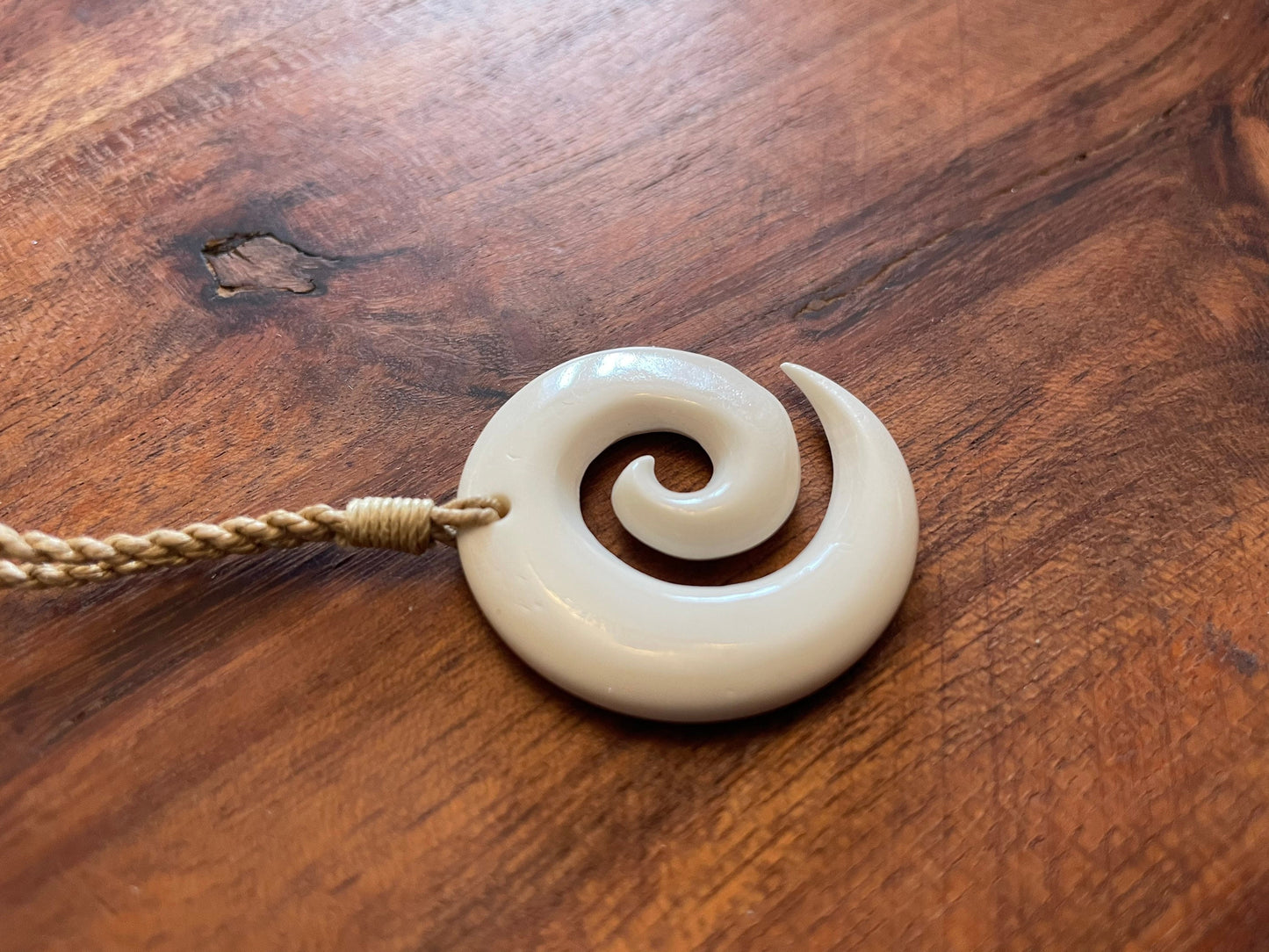 Hand Carved Buffalo Bone Koru Necklace – Māori New Zealand Fern Pendant