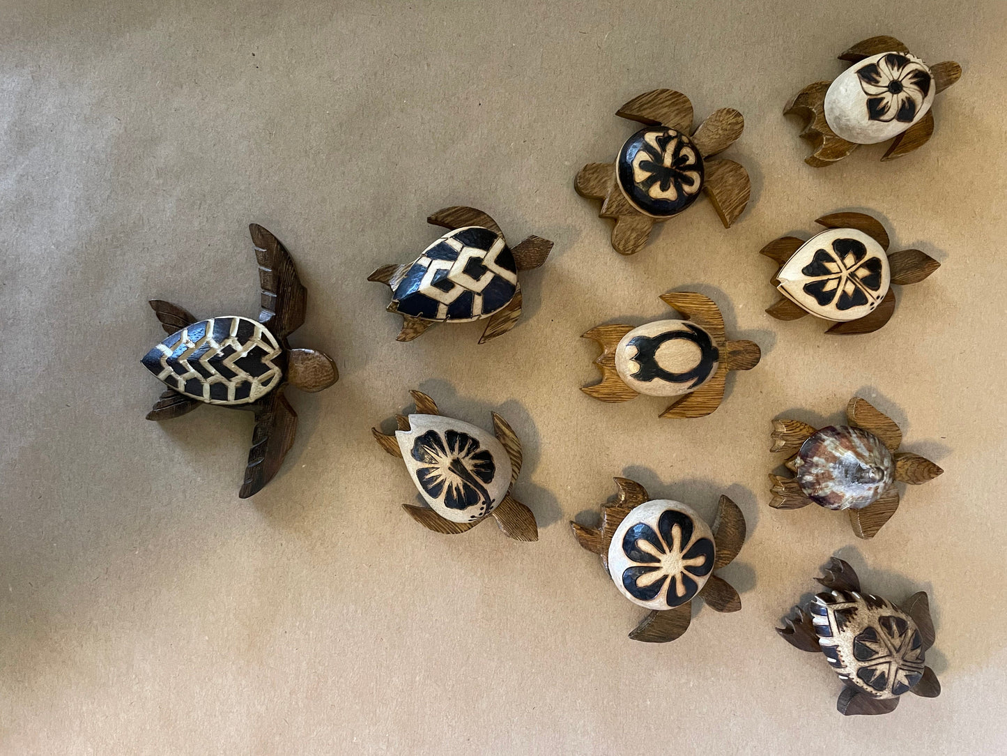 Handmade Wood Honu Magnet - Polynesian Sea Turtle Fridge Decor