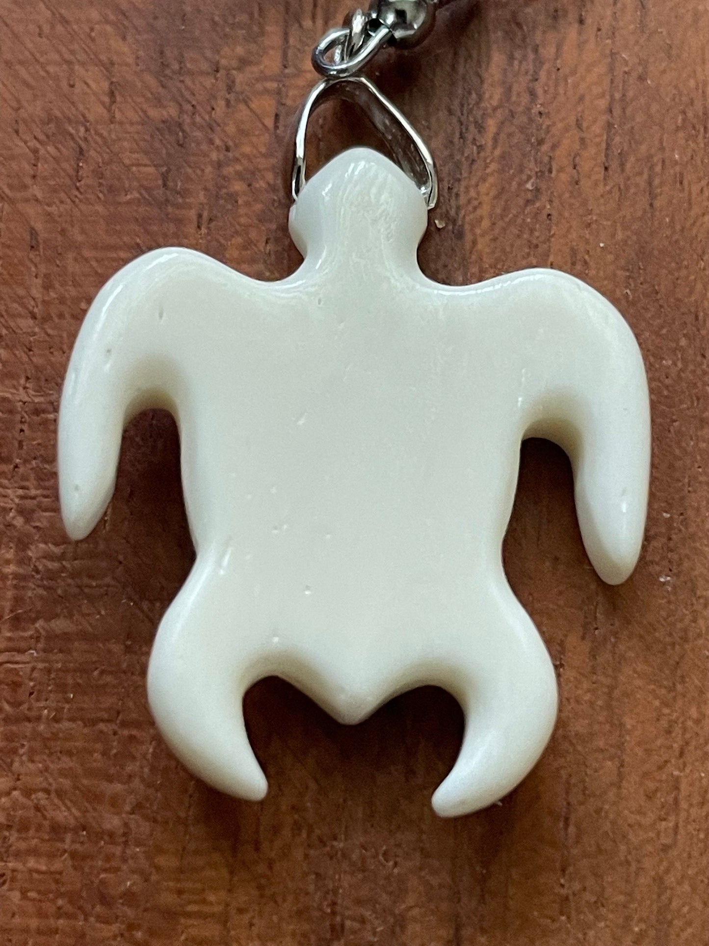 Bone Sea Turtle Dangle Earrings - Polynesian Pili Engraved Honu