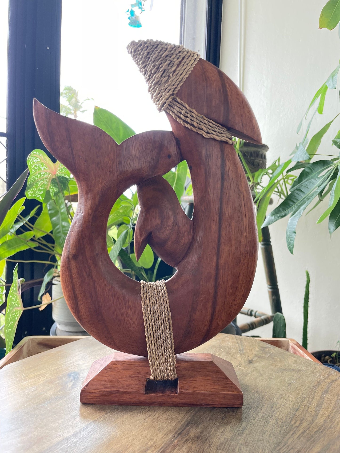 Hand-Carved Sea Hibiscus Wood Makau – Tribal Dolphin Fish Hook Decor