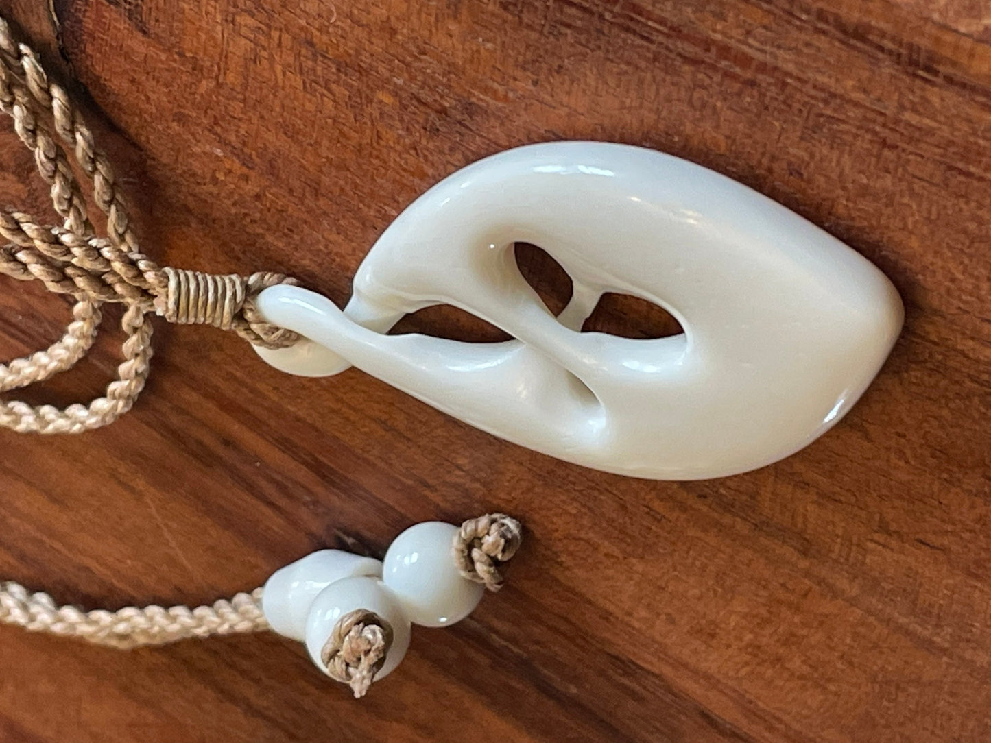 Unique Traditional Polynesian Hand Carved Solid Bone Pikura (Infinity Friends) Adjustable Necklace