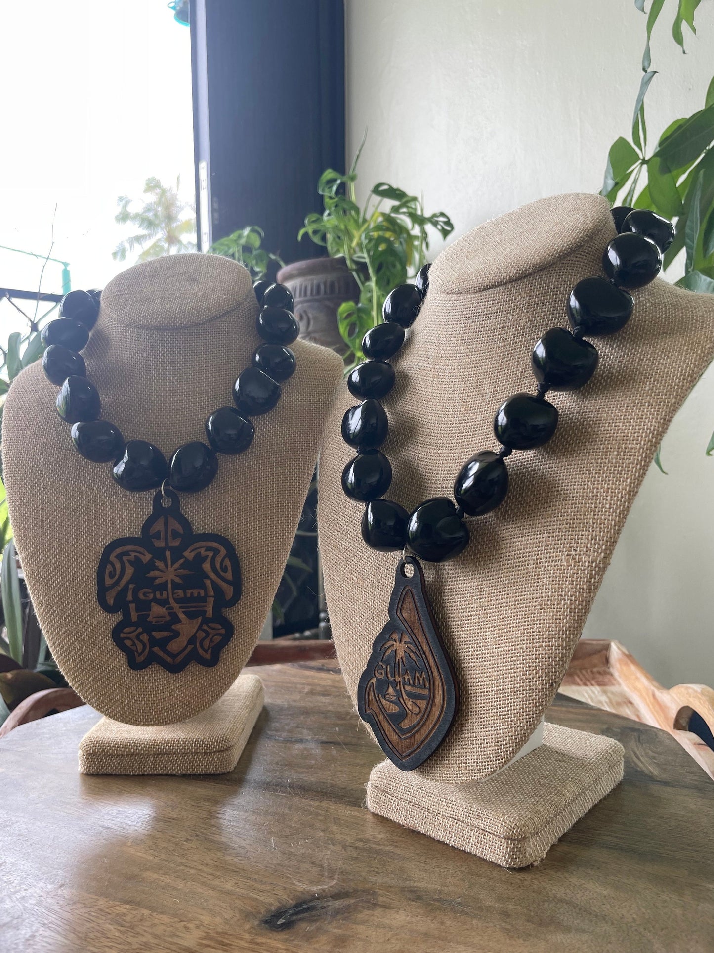 Chamorro Kukui Nut Lei – Guamanian Pendant Necklace