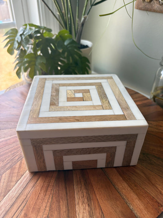 Hand-Crafted Polynesian & Micronesian Wooden and Bone Inlay Box