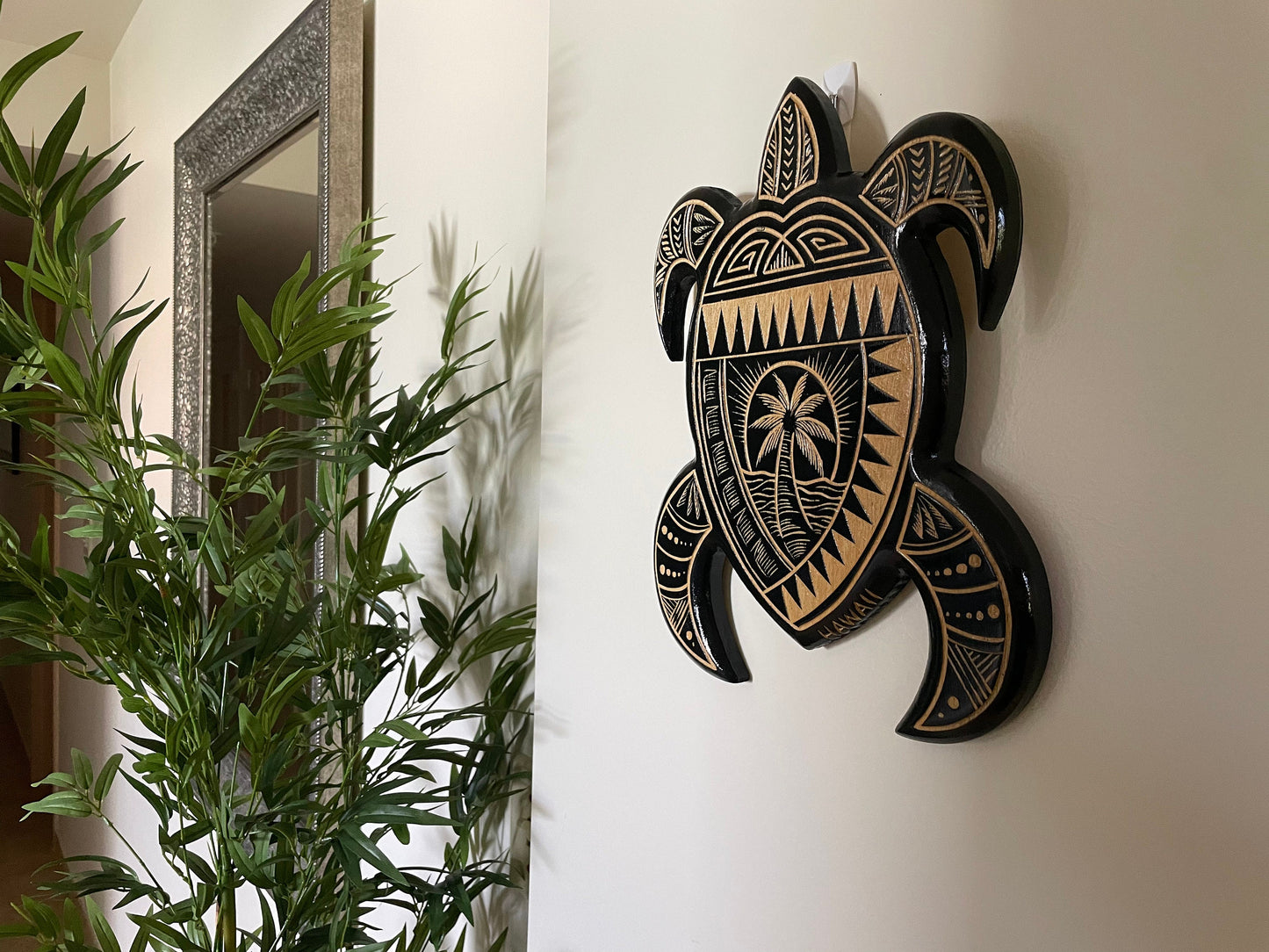 Hand Carved Sea Turtle Plaque – Polynesian Hawaiian Decor