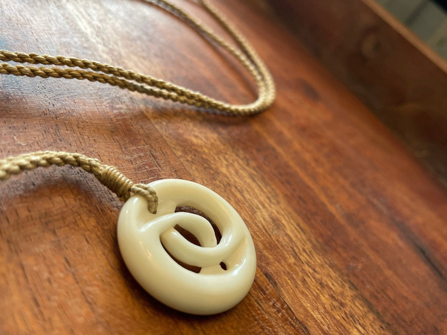 Small Hand Carved Solid Bone Link- Adjustable Necklace - Beat Friends