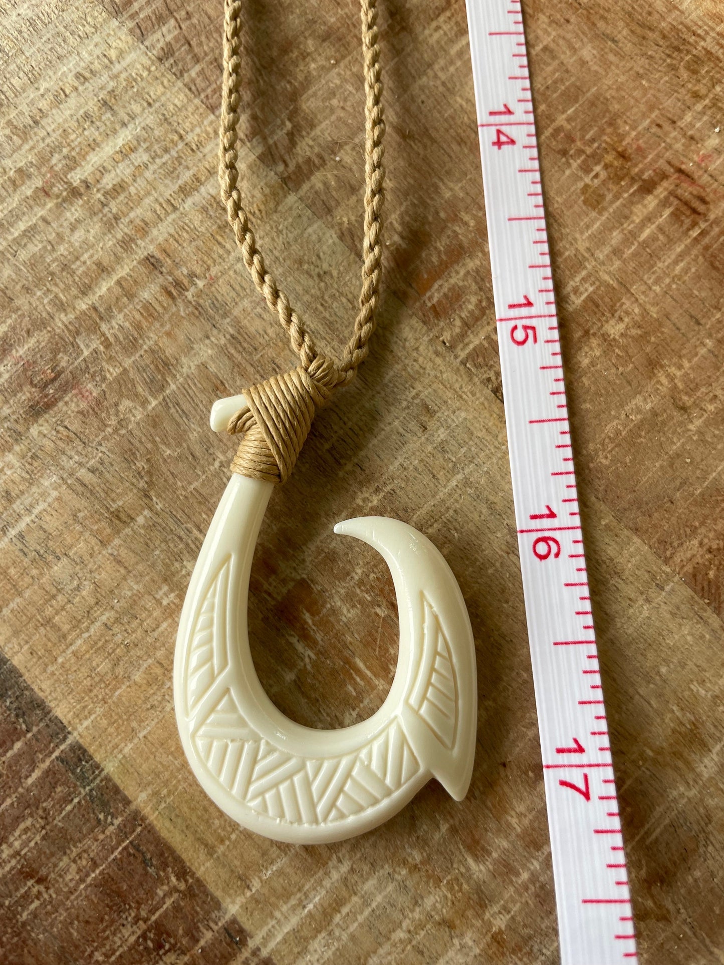 Hand Carved Bone Fish Hook Necklace: Micronesian Polynesian Makau