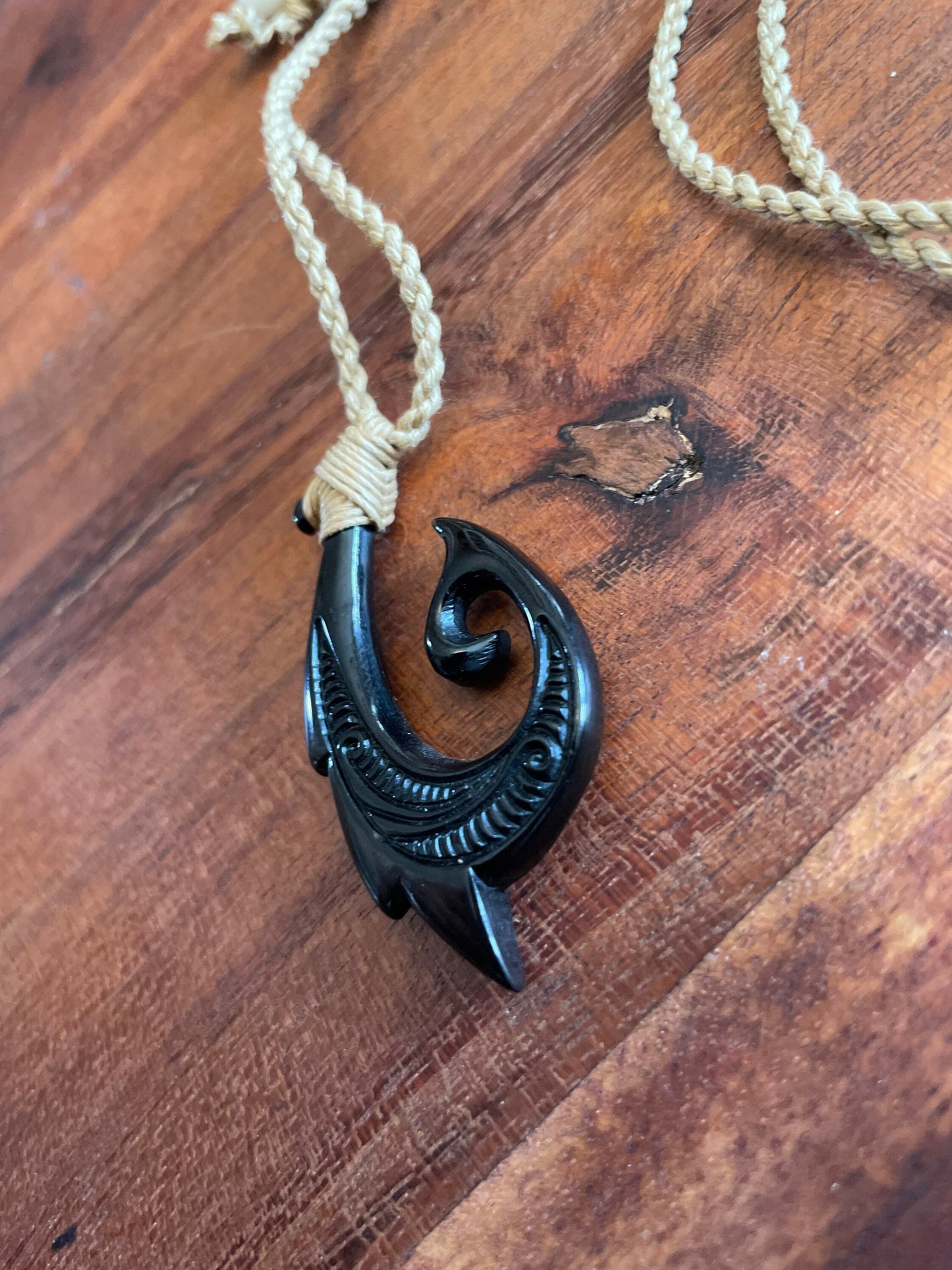 Handsome Onyx Dyed Solid Real Buffalo Bone Makau or Fish Hook Adjustable Necklace