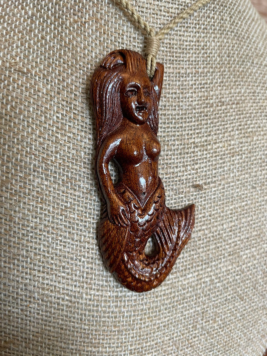 Hand Carved Koa Wood Mermaid Necklace – Adjustable Polynesian Jewelry