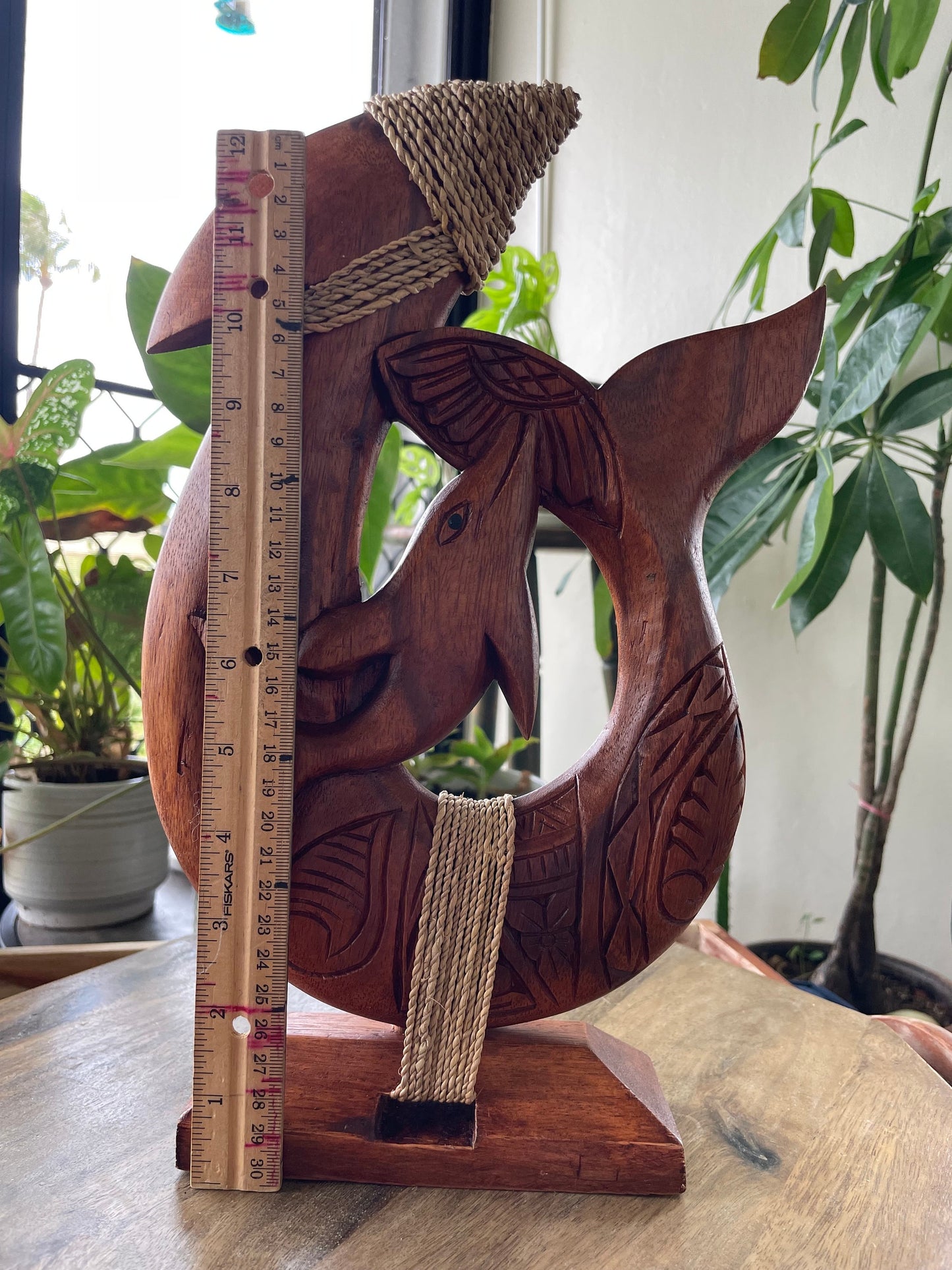 Hand-Carved Sea Hibiscus Wood Makau – Tribal Dolphin Fish Hook Decor