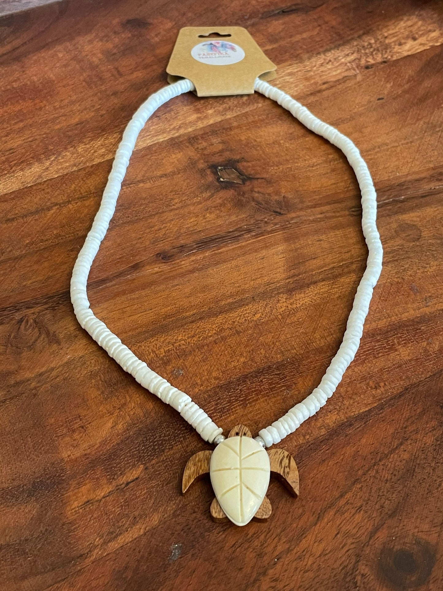 Polynesian Litub Shell Necklace – Hand Carved Bone Turtle Pendant