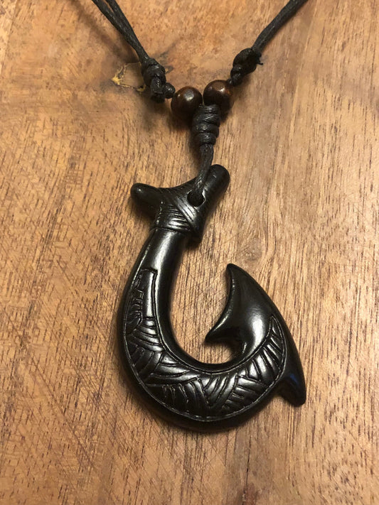Tribal Styled Polynesian Handcrafted Makau or Fish Hook Adjustable Bone and Resin Necklace