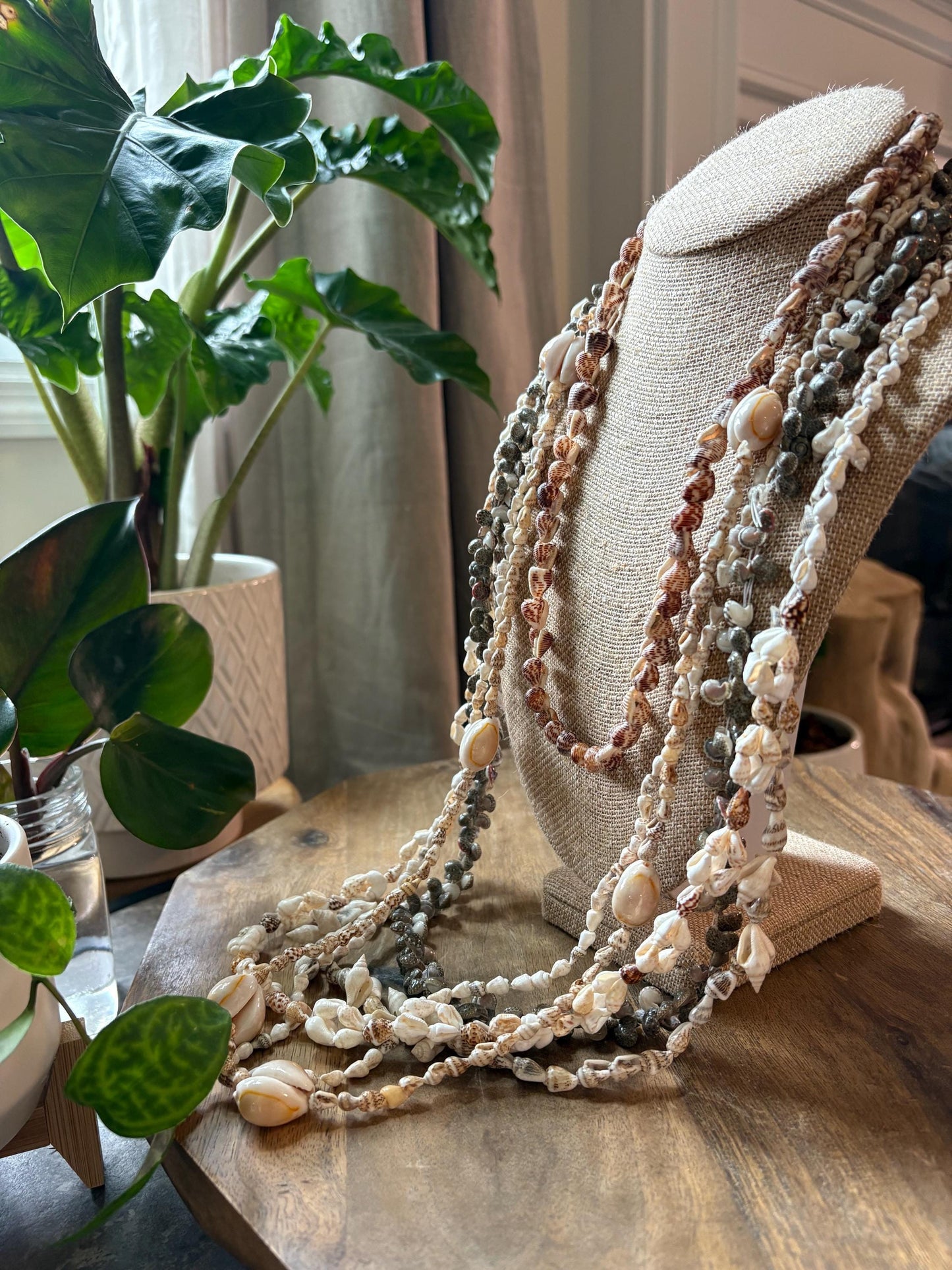 Seashell Lei Set: Authentic Polynesian Celebration Necklaces