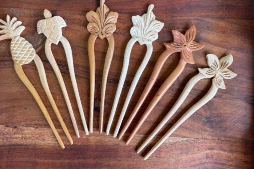 Hand-Carved Wooden Hair Fork – Polynesian Floral & Turtle Design