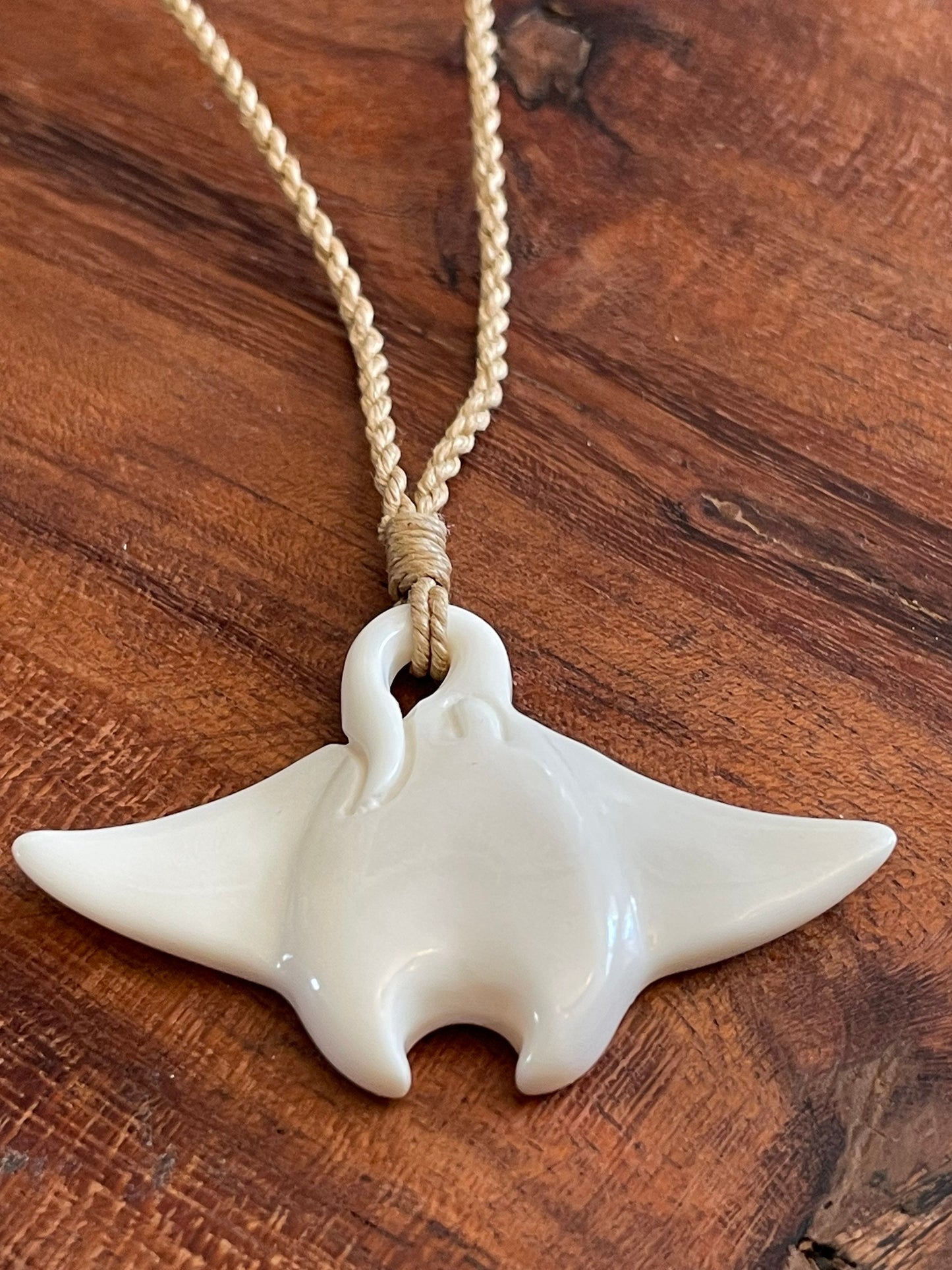 Hand Carved Buffalo Bone Manta Ray Necklace - Boho Polynesian Jewelry