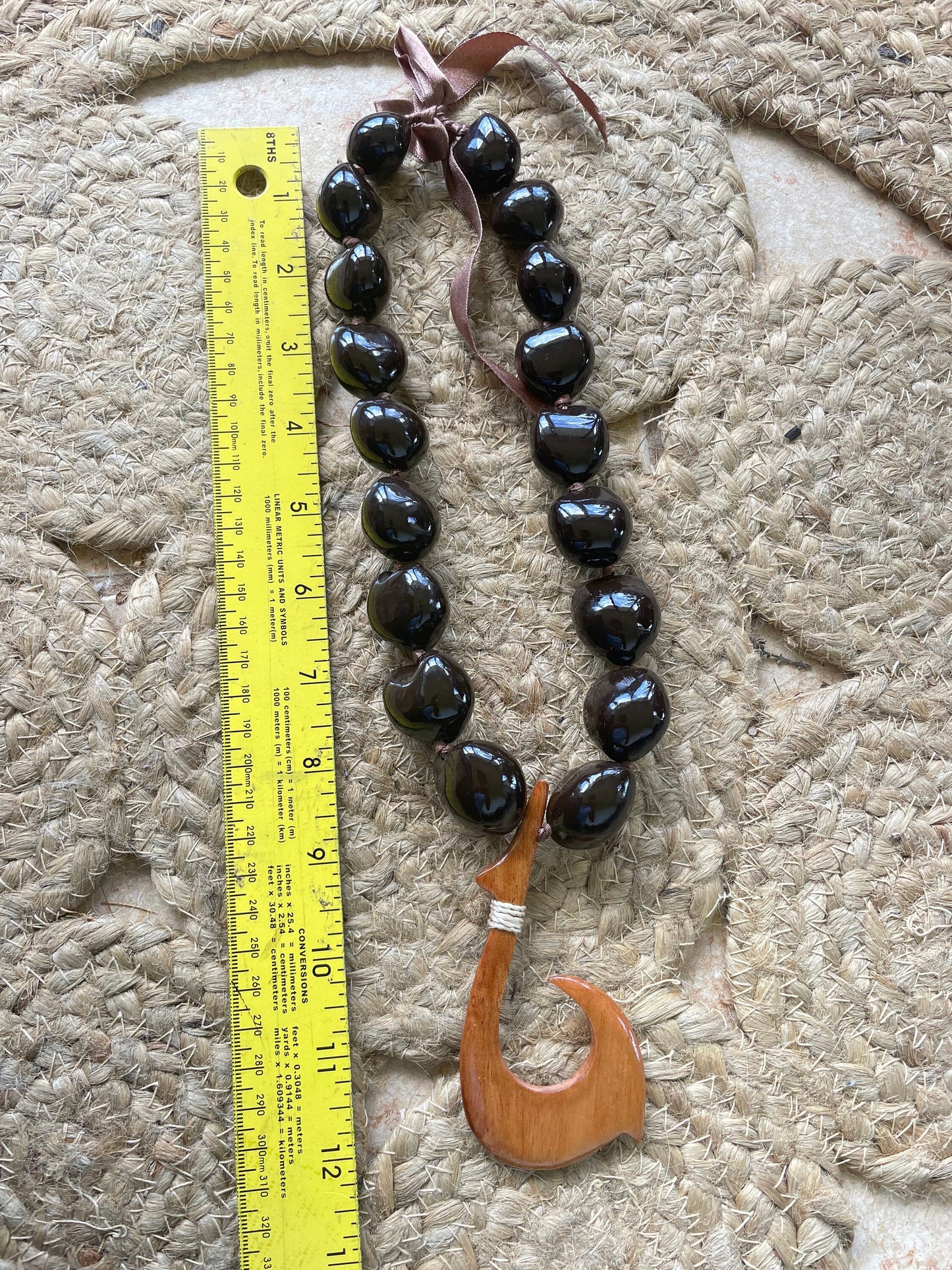 Kukui Nut Lei, Fish Hook or Sea Turtle Pendant, Albesia Wood & Shell