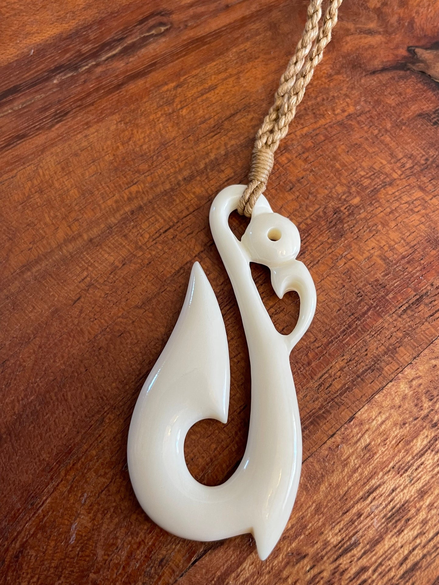 Hand Carved Buffalo Bone Fish Hook Necklace - Polynesian Makau Jewelry