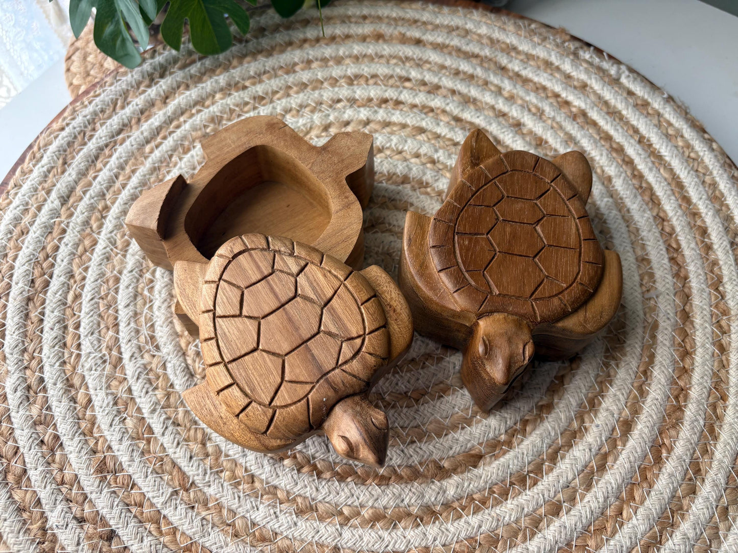Handmade Teak Wood Sea Turtle Trinket Box – Polynesian Honu