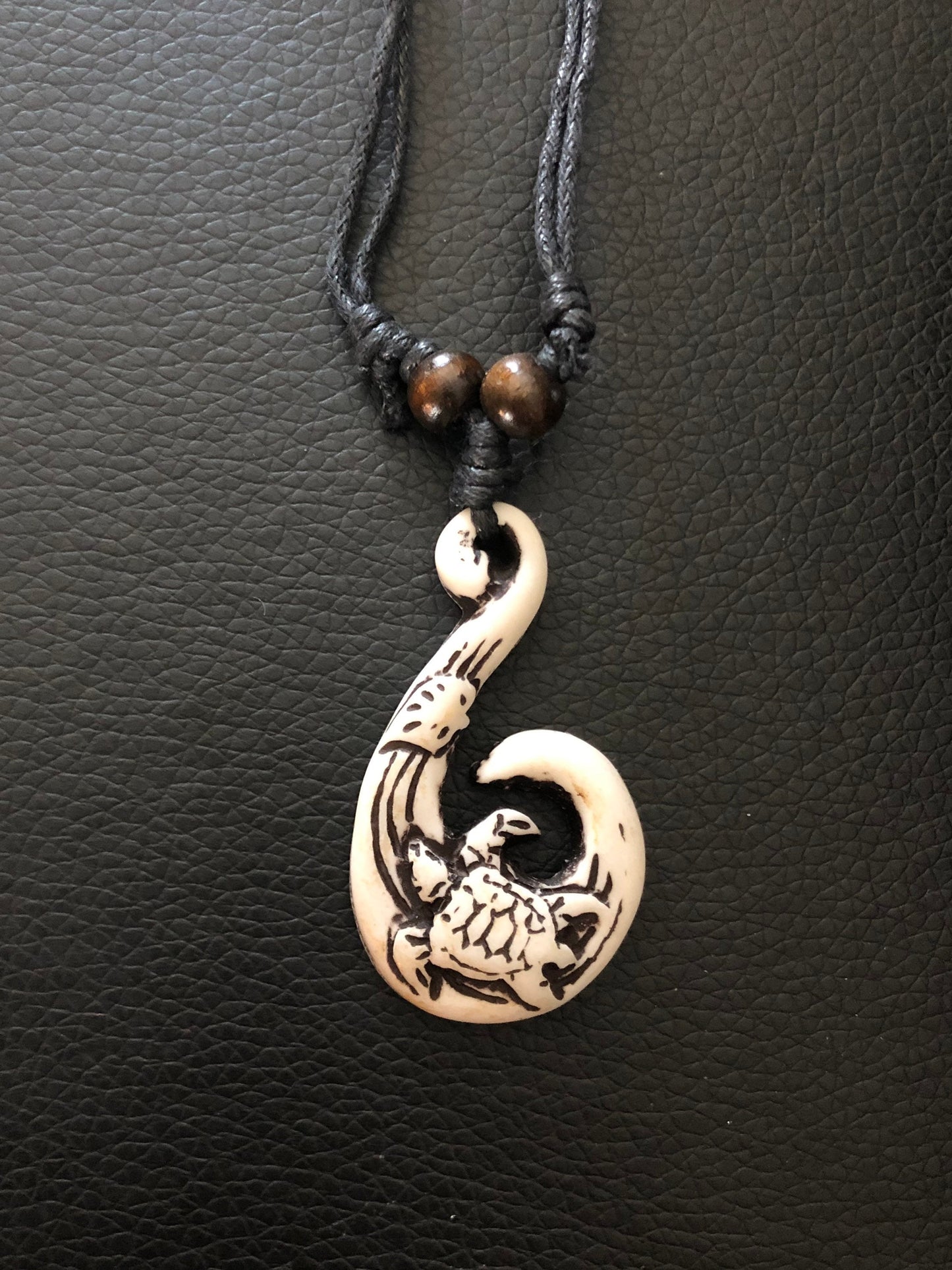 Polynesian Sea Turtle Fish Hook Necklace – Adjustable Cord