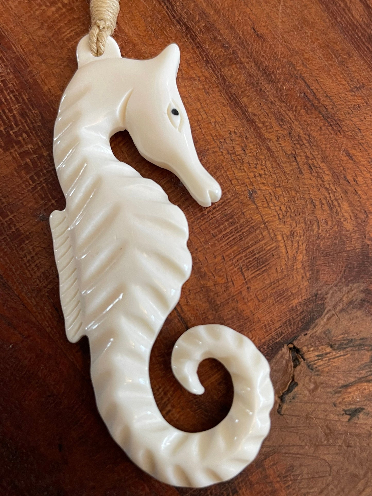 Hand Carved Buffalo Bone Seahorse Necklace – Polynesian Style
