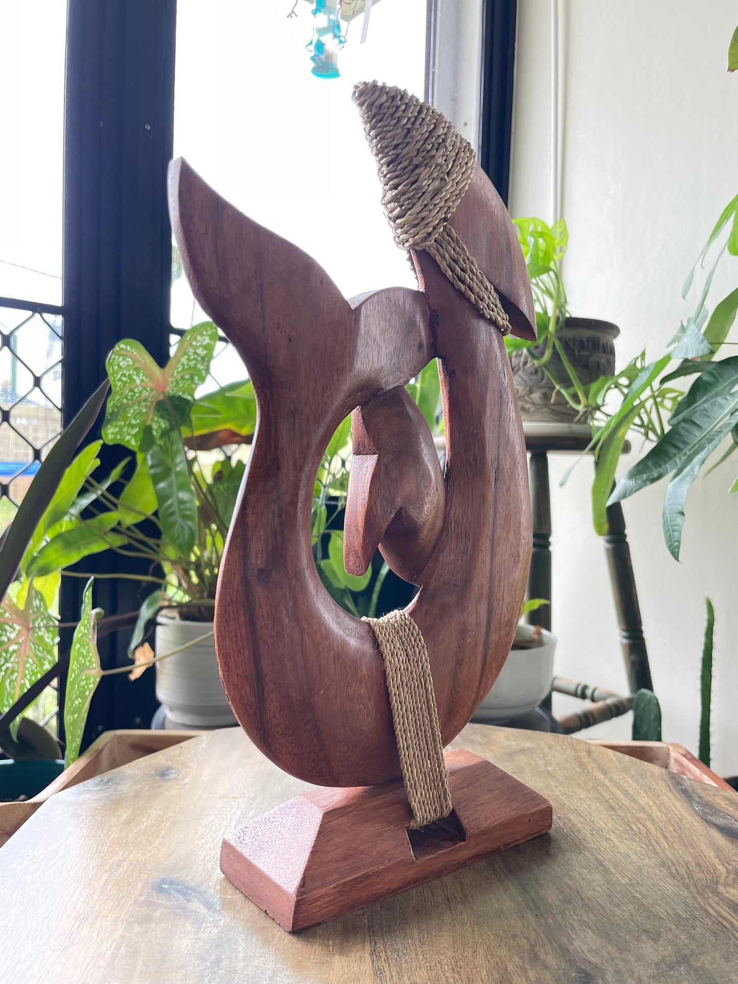 Hand-Carved Sea Hibiscus Wood Makau – Tribal Dolphin Fish Hook Decor