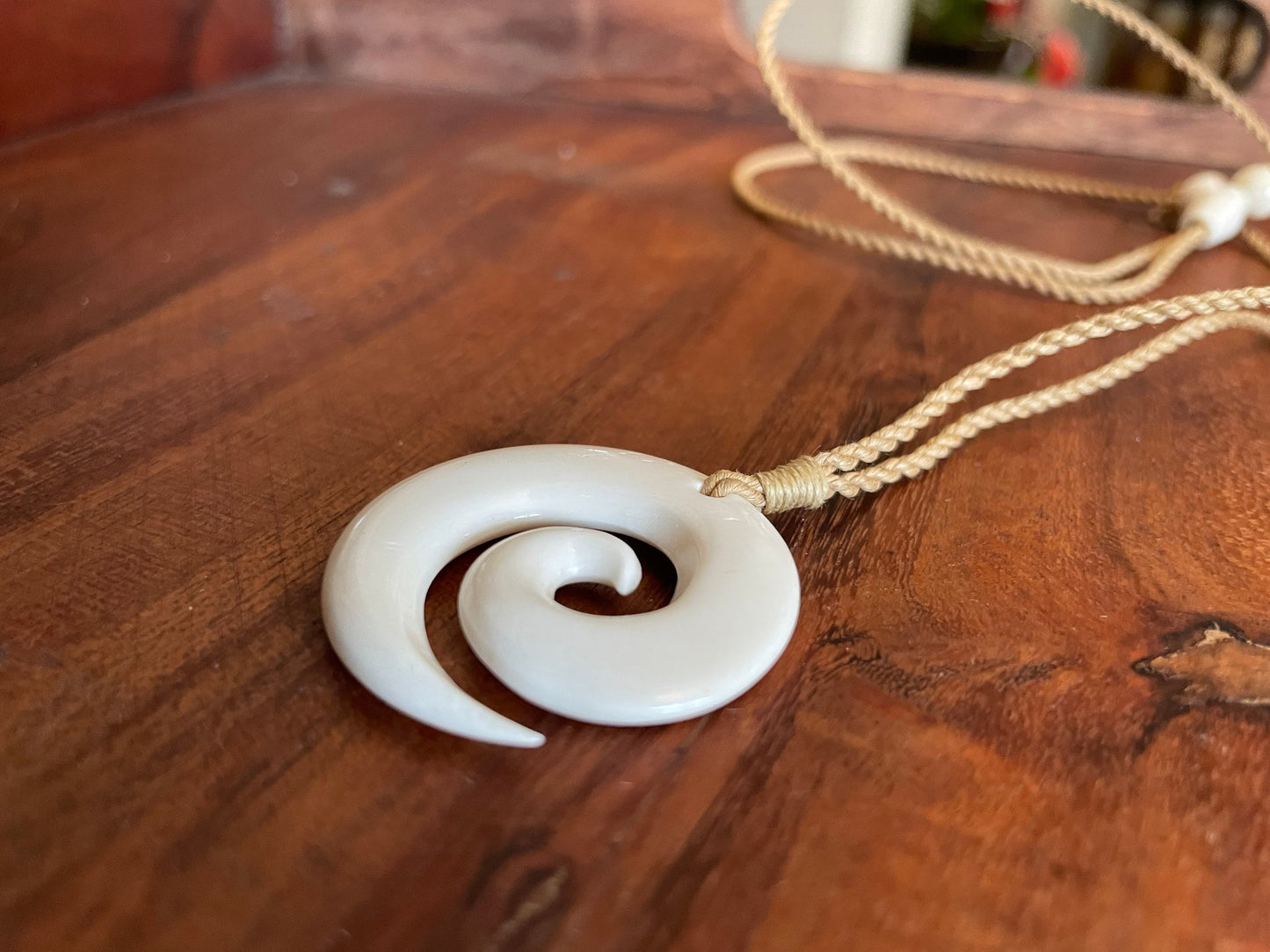 Hand Carved Buffalo Bone Koru Necklace – Māori New Zealand Fern Pendant