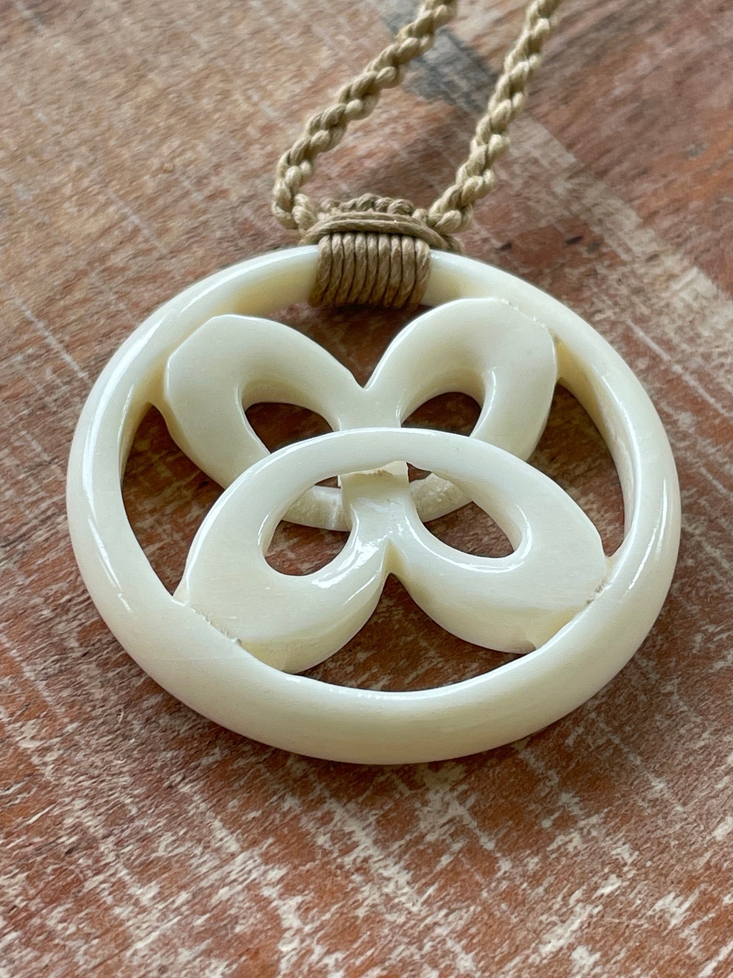 Hand Carved Buffalo Bone Polynesian Necklace – Adjustable Clover Pendant